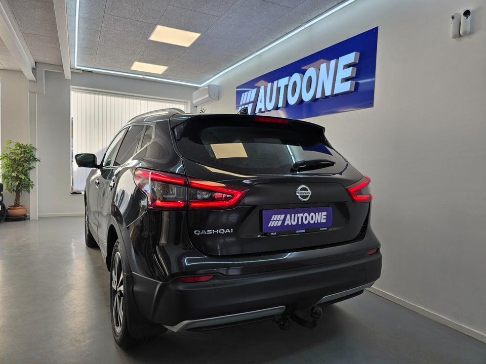 Nissan Qashqai 1,2 Dig-T 115 Tekna 5d