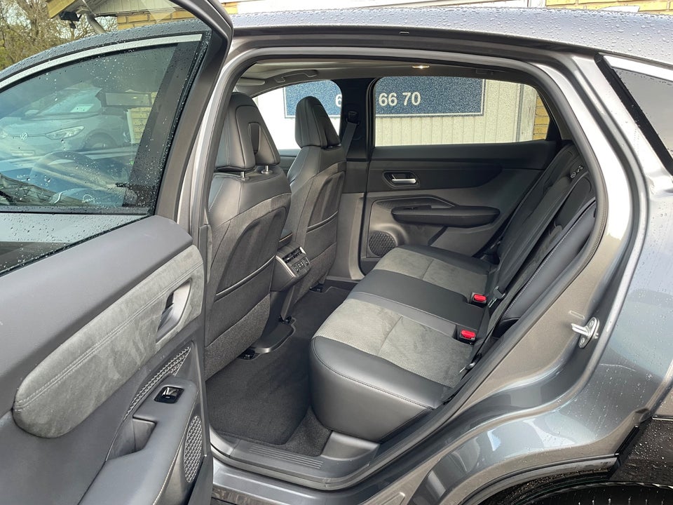 Nissan Ariya 87 Evolve 5d