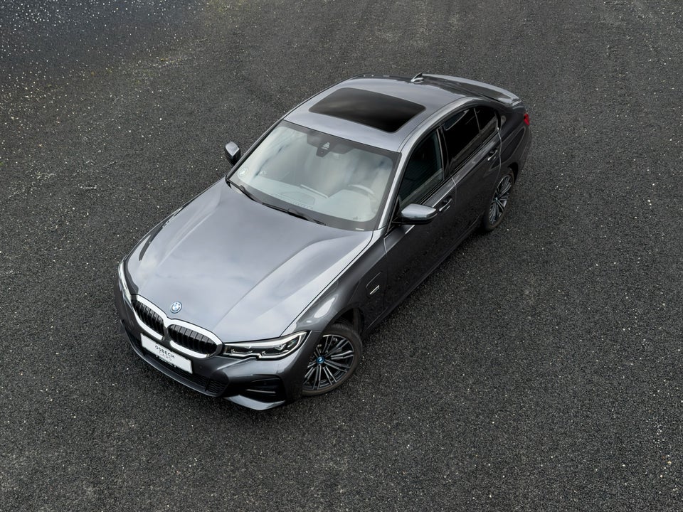 BMW 330e 2,0 M-Sport aut. 4d