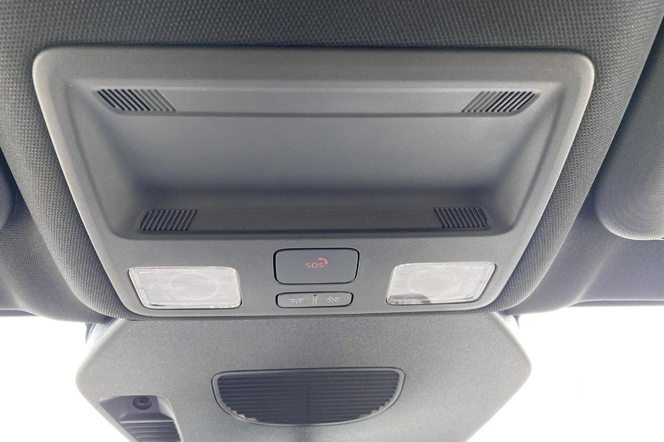 Ford Kuga 2,5 HEV ST-Line X CVT 5d