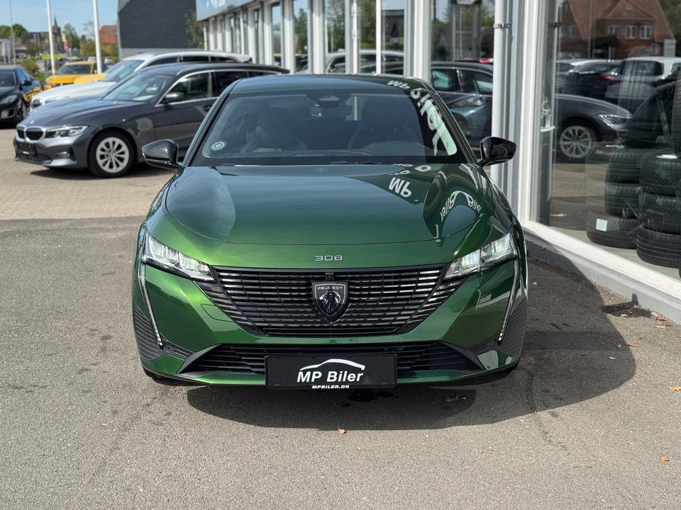 Peugeot 308 1,6 Hybrid First Selection EAT8 5d