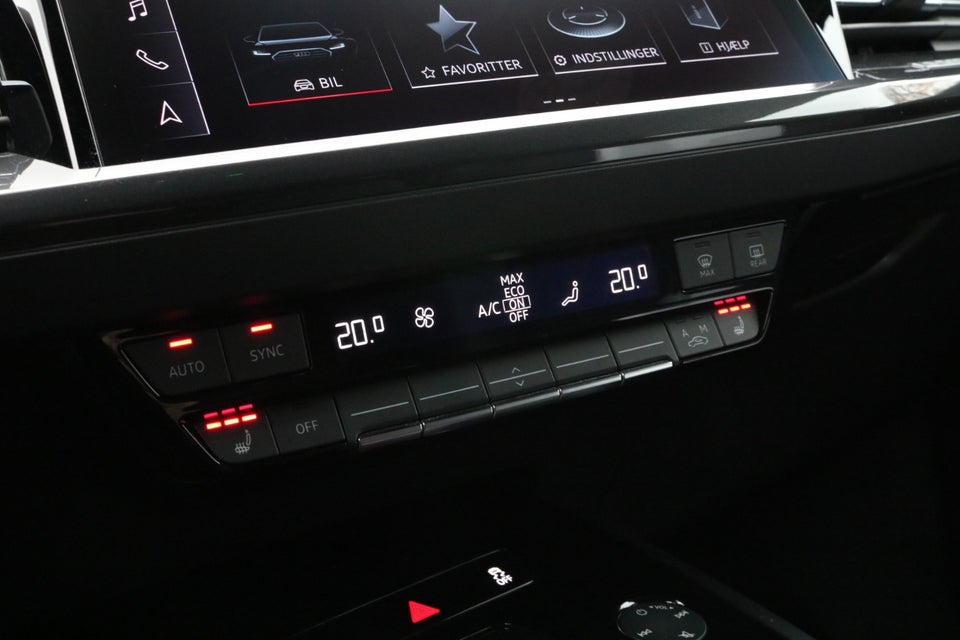 Audi Q4 e-tron 40 S-line 5d