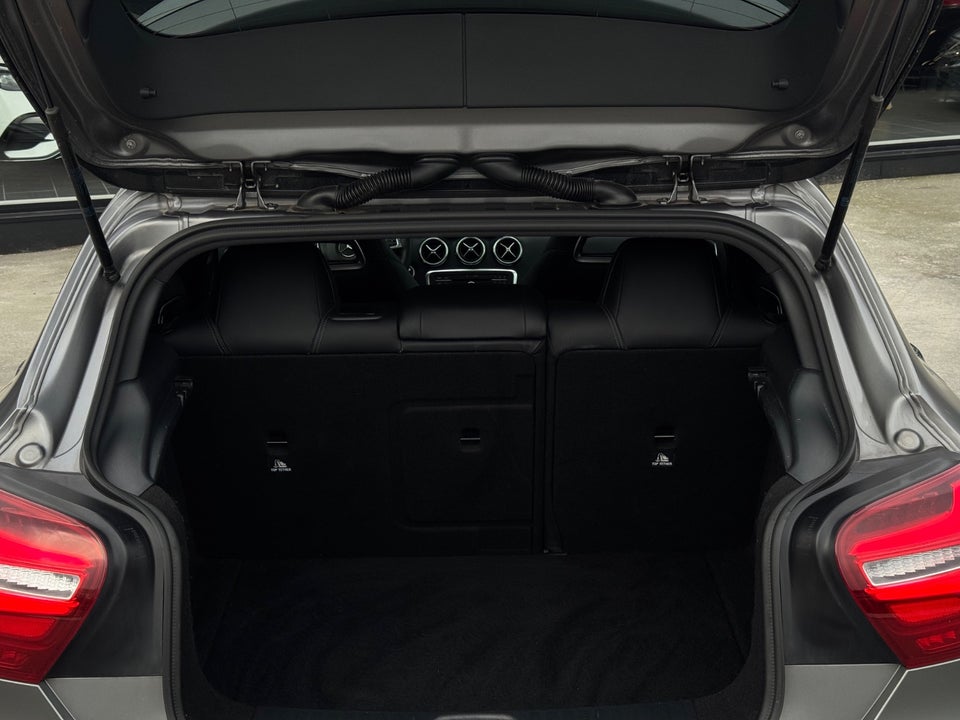 Mercedes A45 2,0 AMG aut. 4Matic 5d