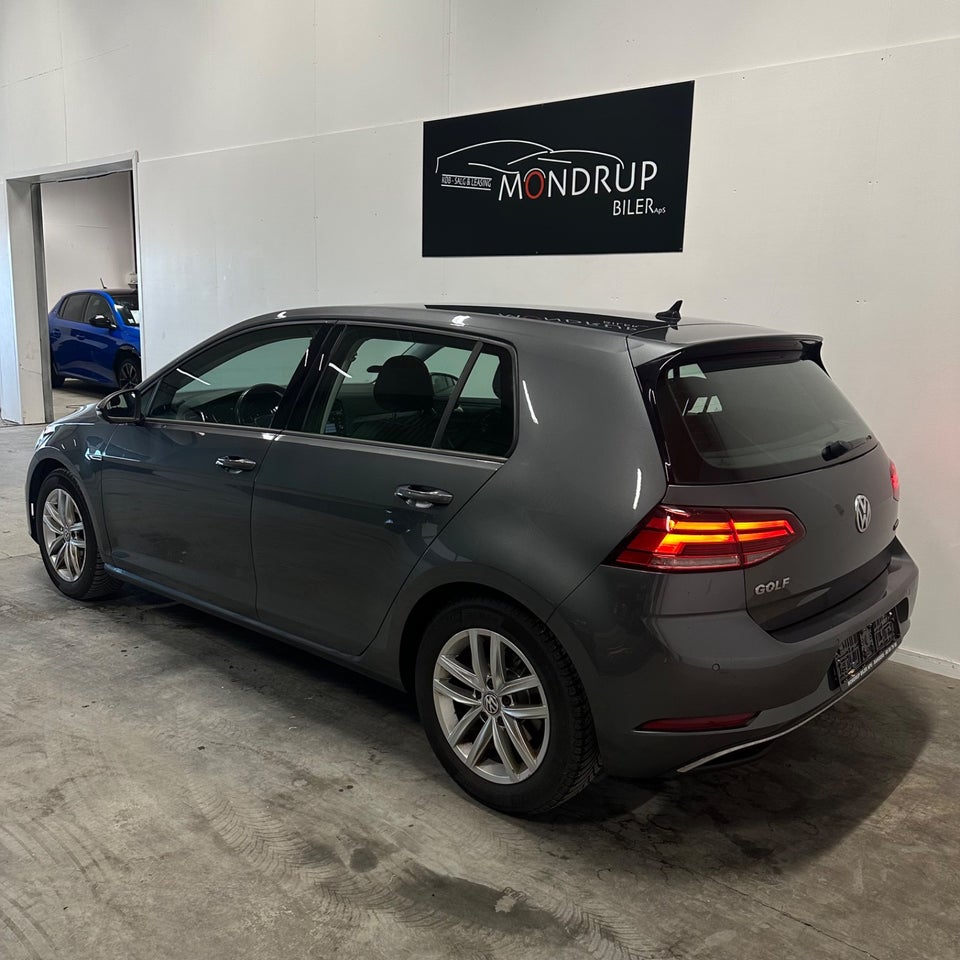 VW Golf VII 1,5 TSi 130 Comfortline DSG 5d