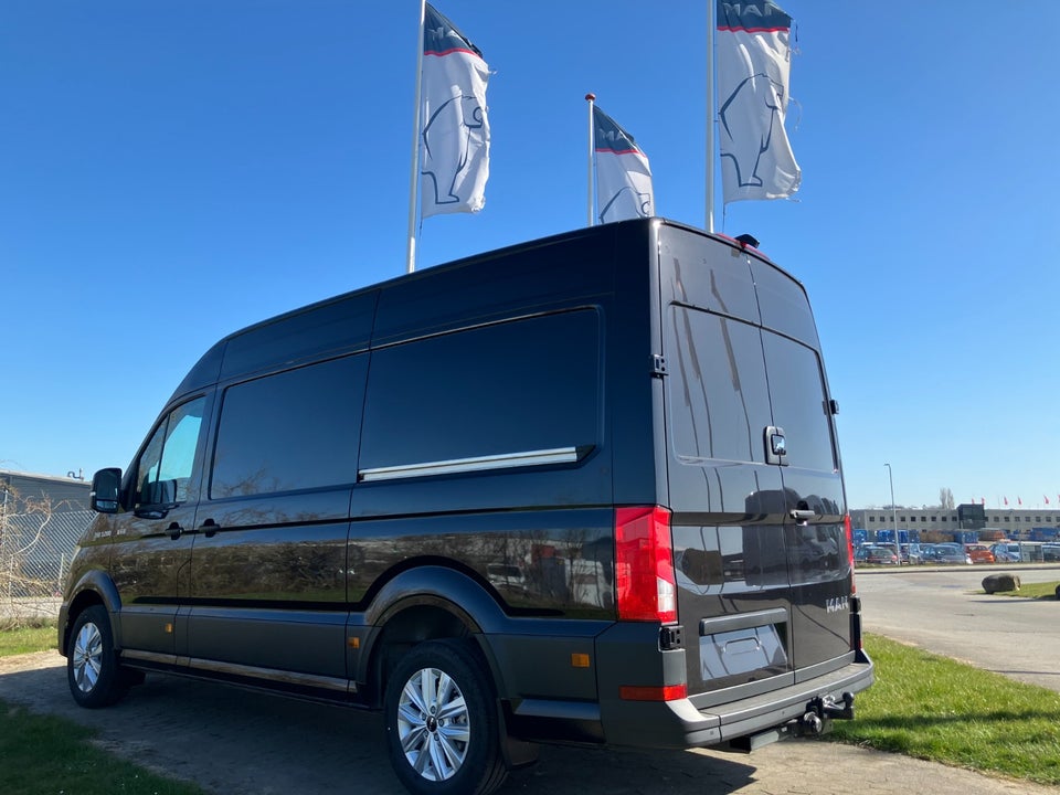 MAN TGE 2,0 3.200 Kassevogn L3H3 aut. AWD