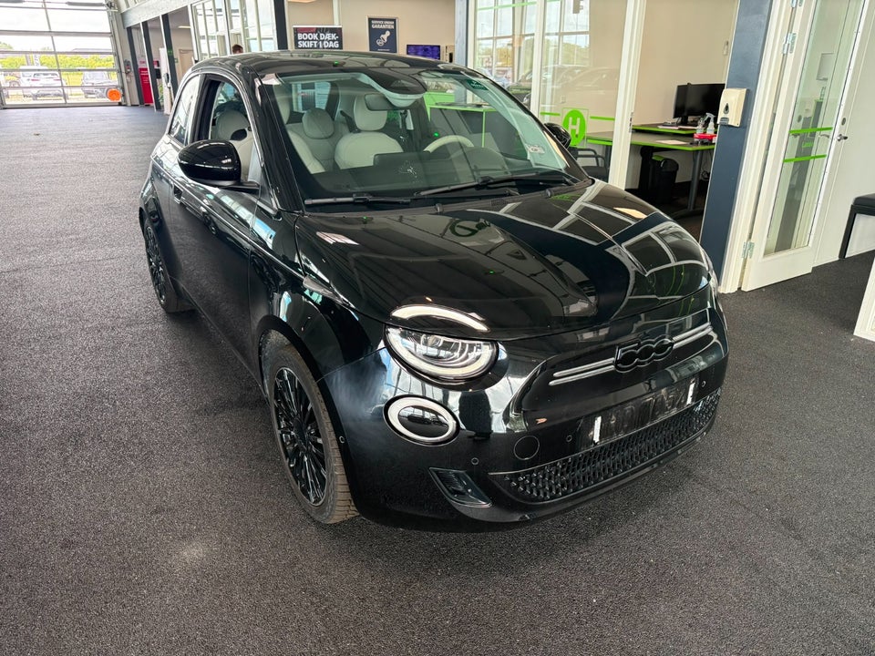 Fiat 500e 42 la Prima Sky 3d