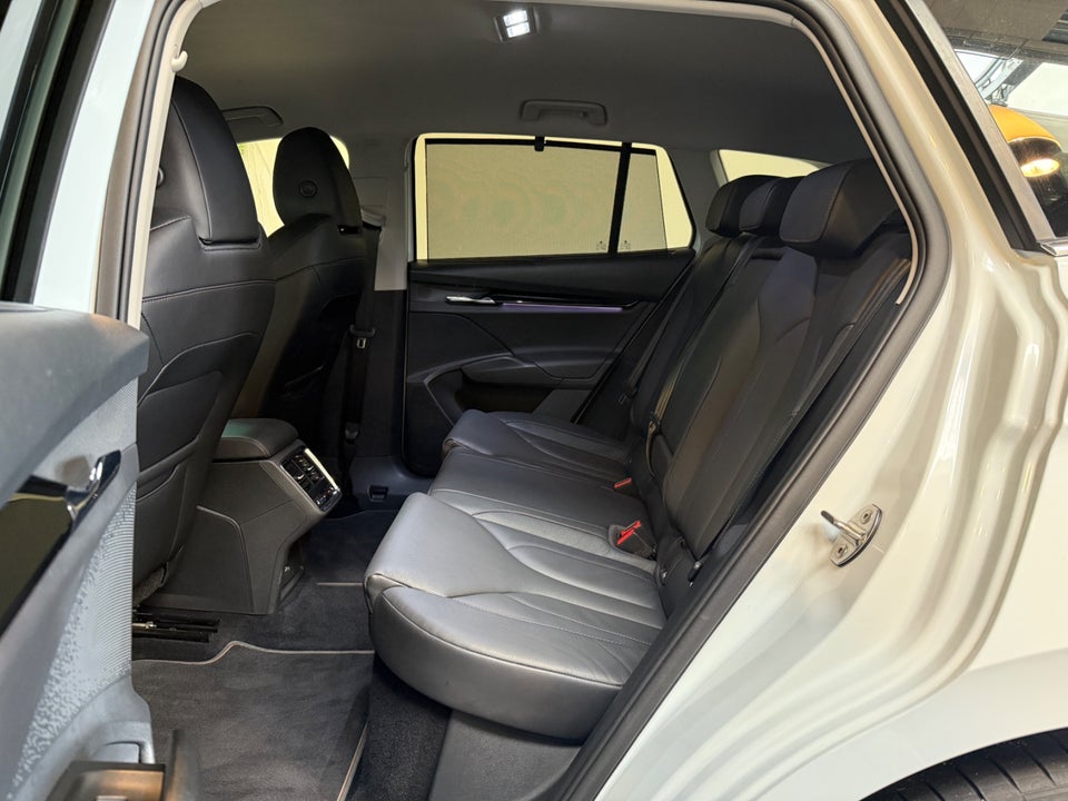 Skoda Enyaq 80 iV 5d