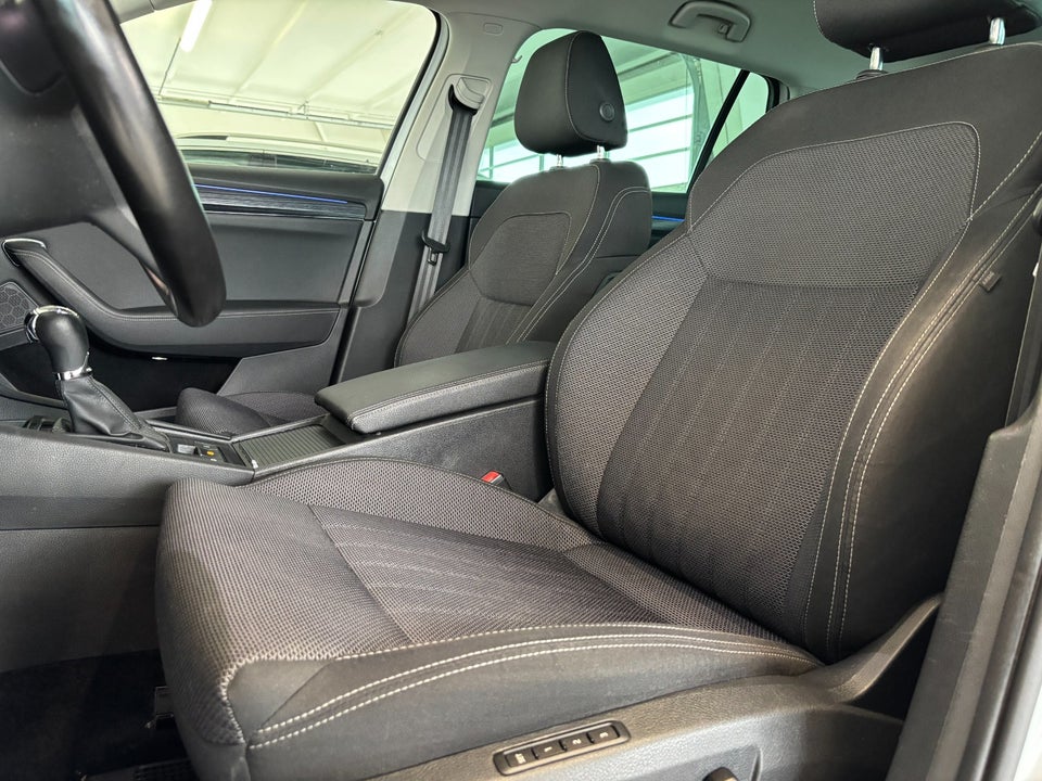 Skoda Superb 1,4 TSi iV Combi DSG 5d