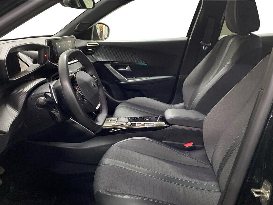 Peugeot 2008 1,2 PureTech 130 Allure Pack EAT8 5d