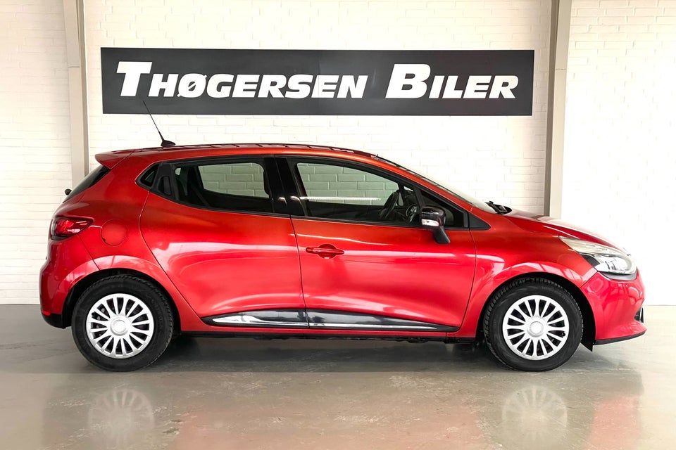 Renault Clio IV 1,5 dCi 75 Expression 5d