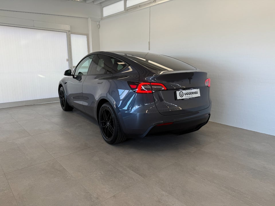 Tesla Model Y RWD 5d