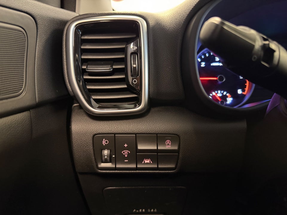 Kia Sportage 1,6 CRDi 136 Advance DCT 5d