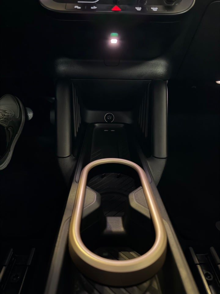 MINI Cooper SE Essential 3d