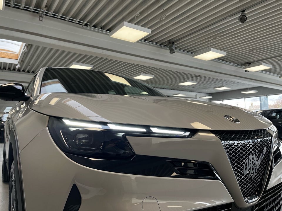 Alfa Romeo Junior Elettrica Core 5d