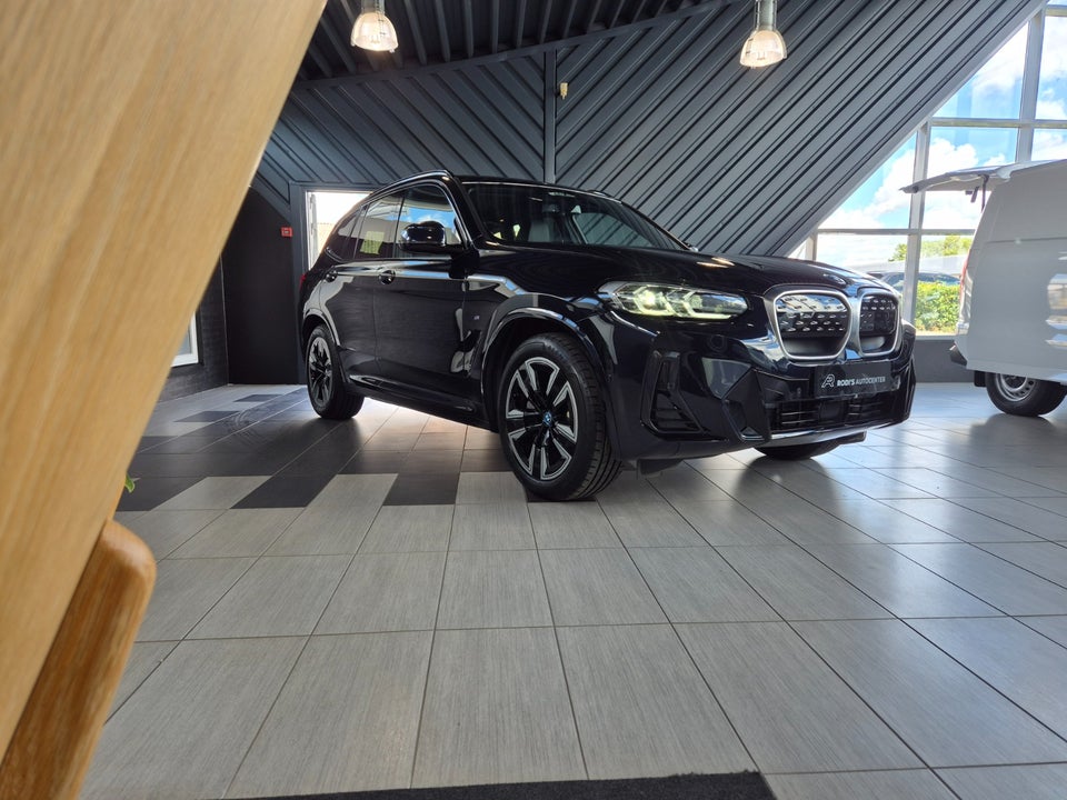BMW iX3 Charged M-Sport 5d