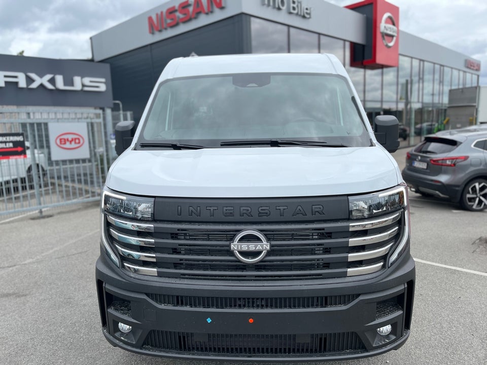 Nissan Interstar 2,0 dCi 170 L3H2 Tekna aut. Van