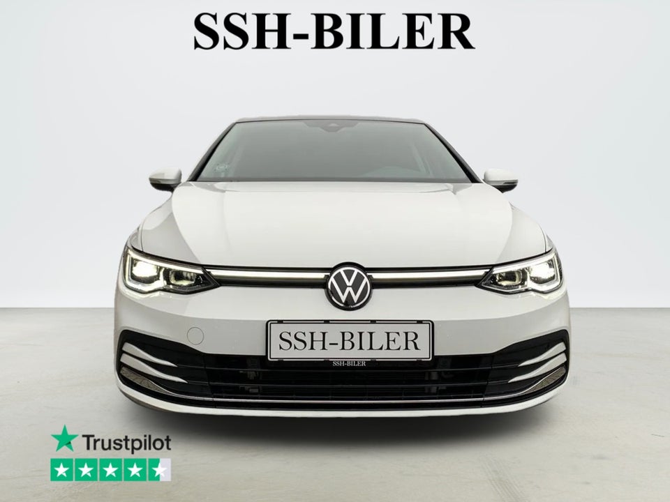 VW Golf VIII 1,4 eHybrid DSG 5d