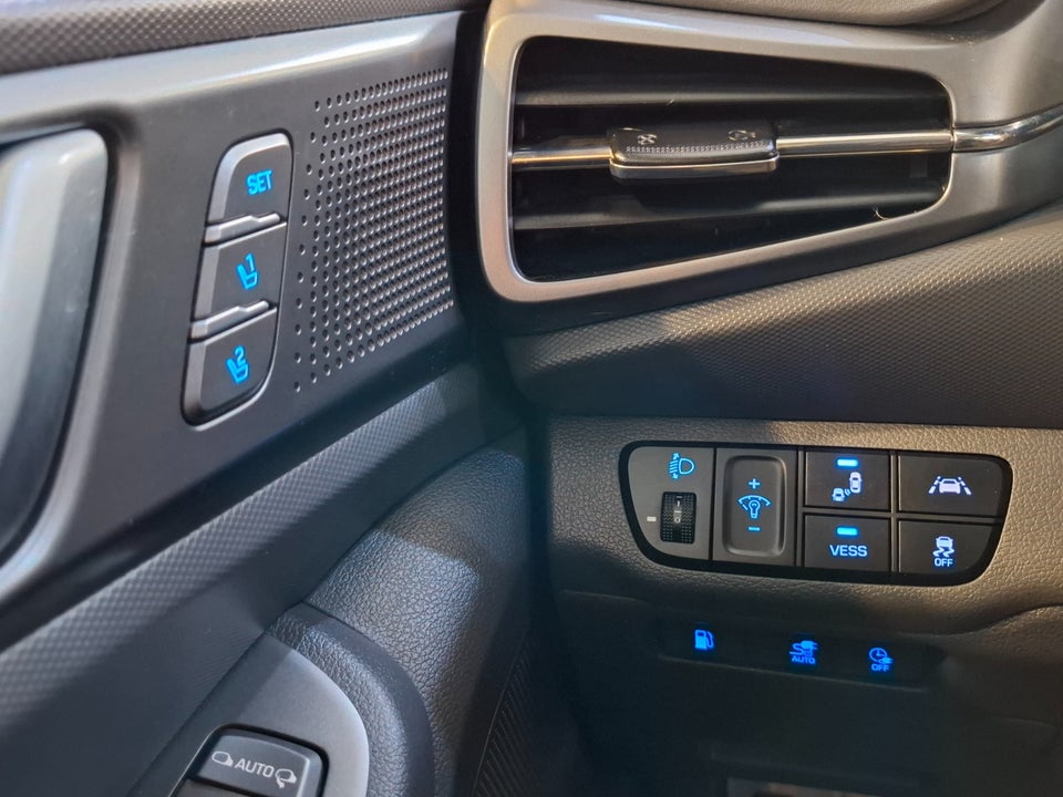 Hyundai Ioniq 1,6 PHEV Premium DCT 5d