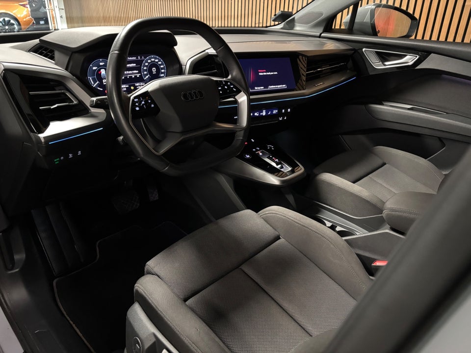 Audi Q4 e-tron 40 Advanced 5d