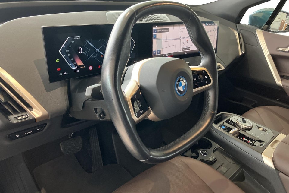 BMW iX xDrive40 5d