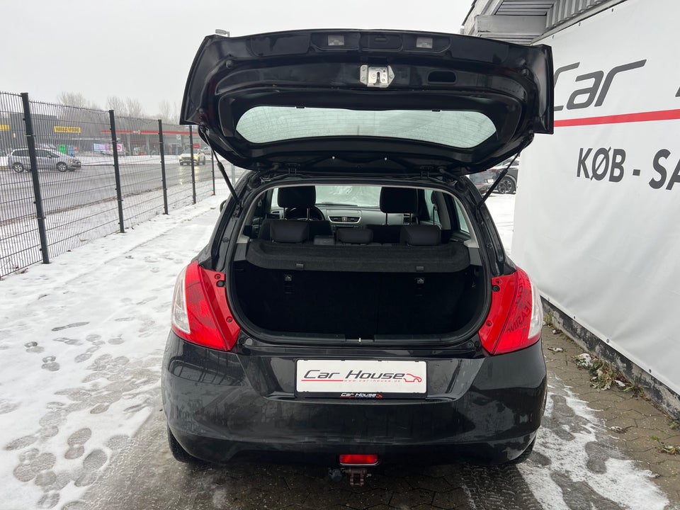 Suzuki Swift 1,2 GL 5d