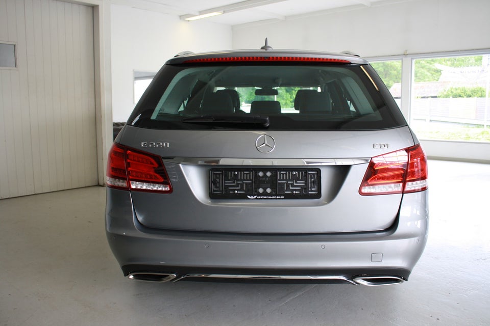 Mercedes E220 2,2 CDi Avantgarde stc. aut. 5d