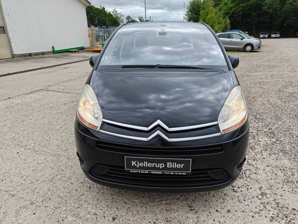 Citroën Grand C4 Picasso 1,8 16V Prestige 7prs 5d