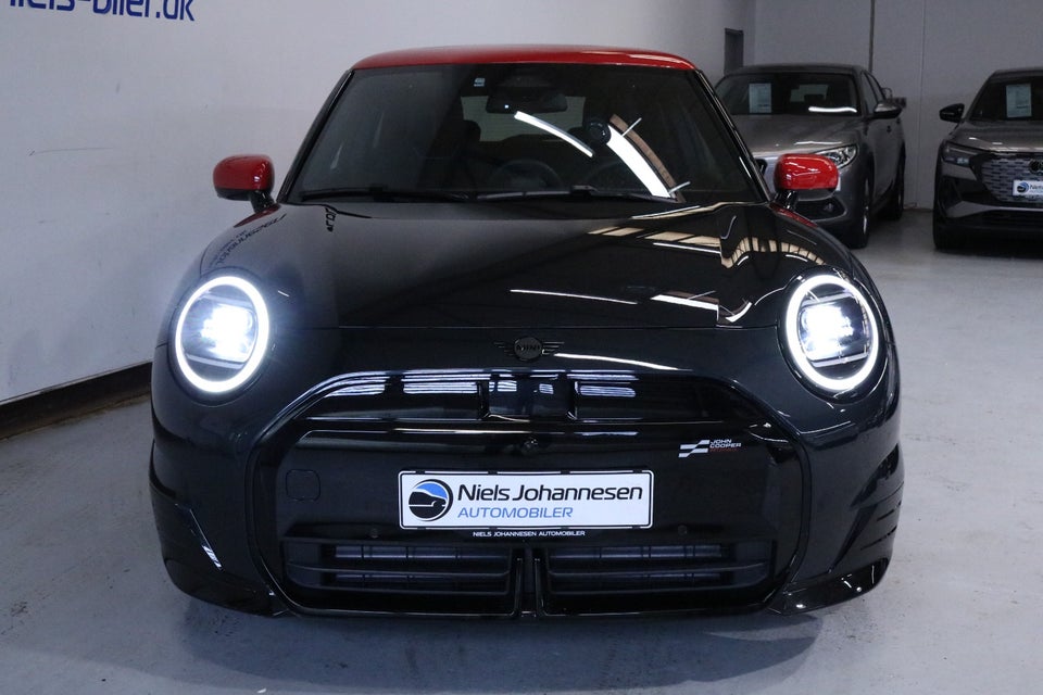 MINI Cooper SE JCW Trim XL 3d