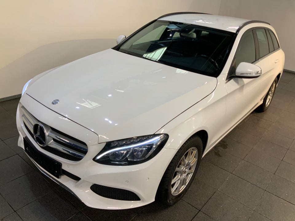 Mercedes C220 2,2 BlueTEC Business stc. aut. 5d