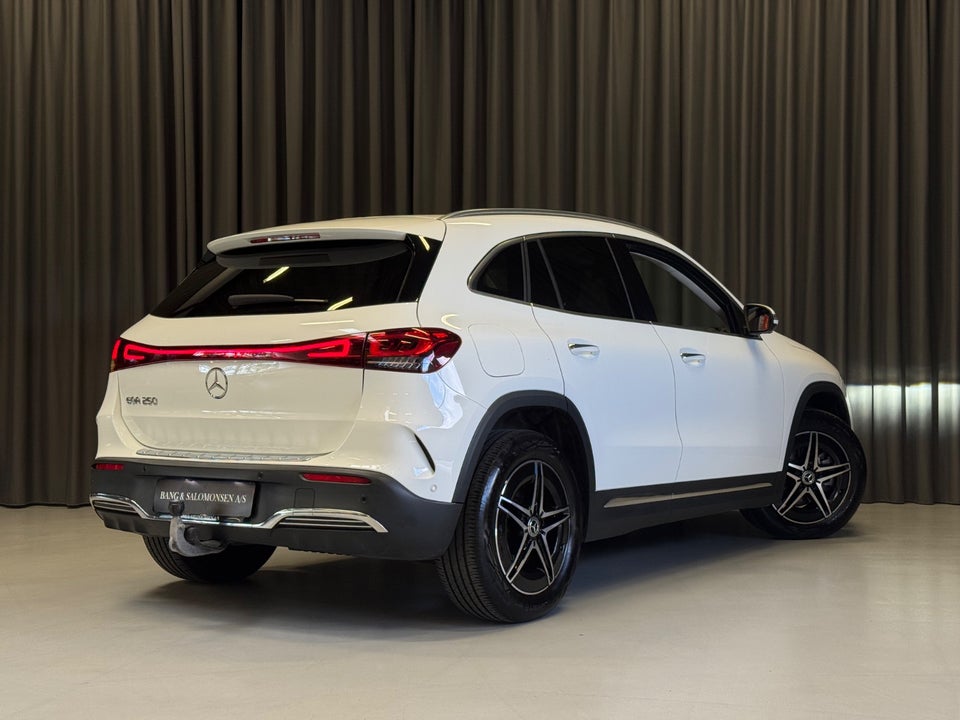 Mercedes EQA250 AMG Line 5d
