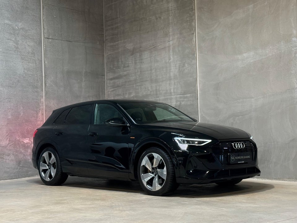 Audi e-tron 55 S-line quattro 5d