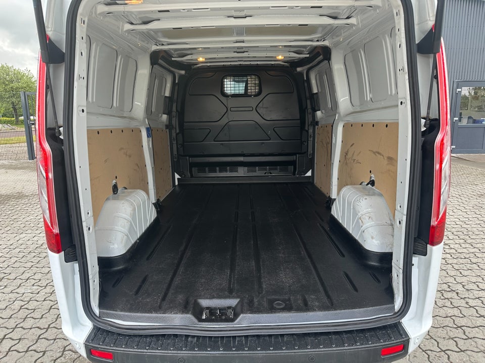 Ford Transit Custom 300 L2 2,0 TDCi 130 Trail