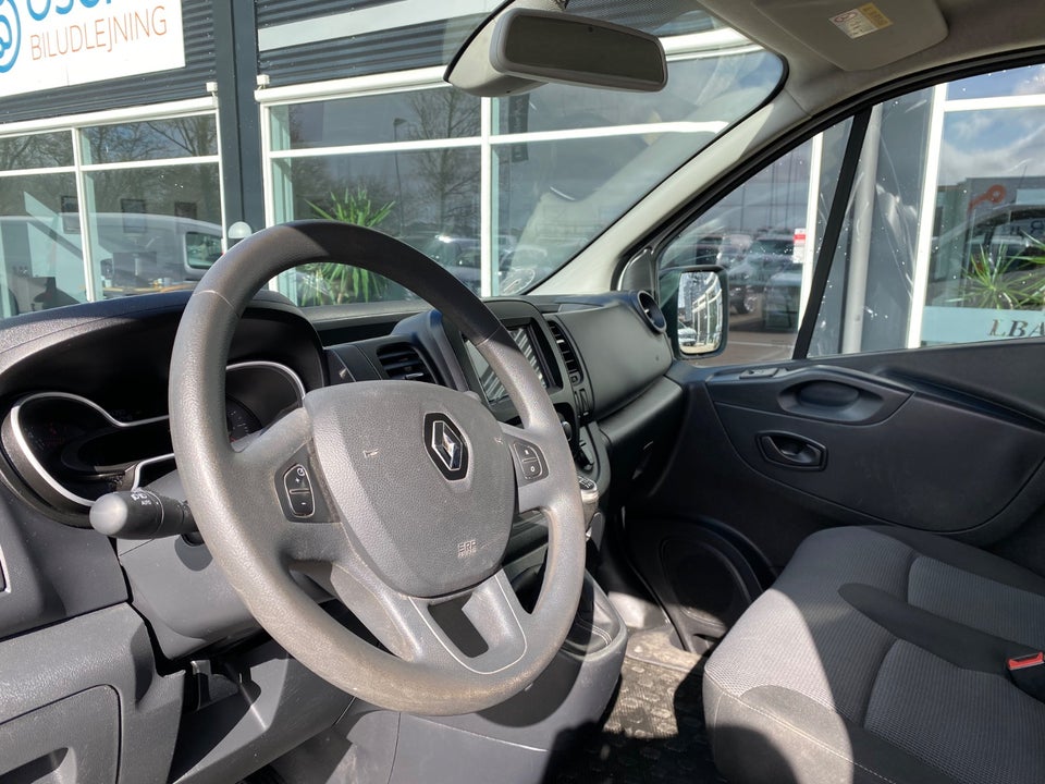 Renault Trafic T29 2,0 dCi 145 L2H1