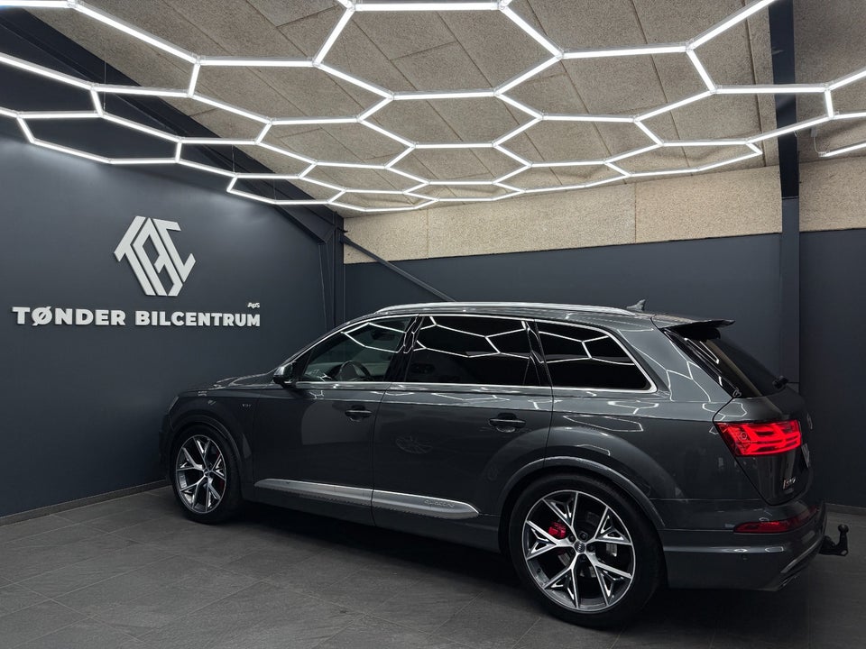 Audi SQ7 4,0 TDi quattro Tiptr. 7prs 5d