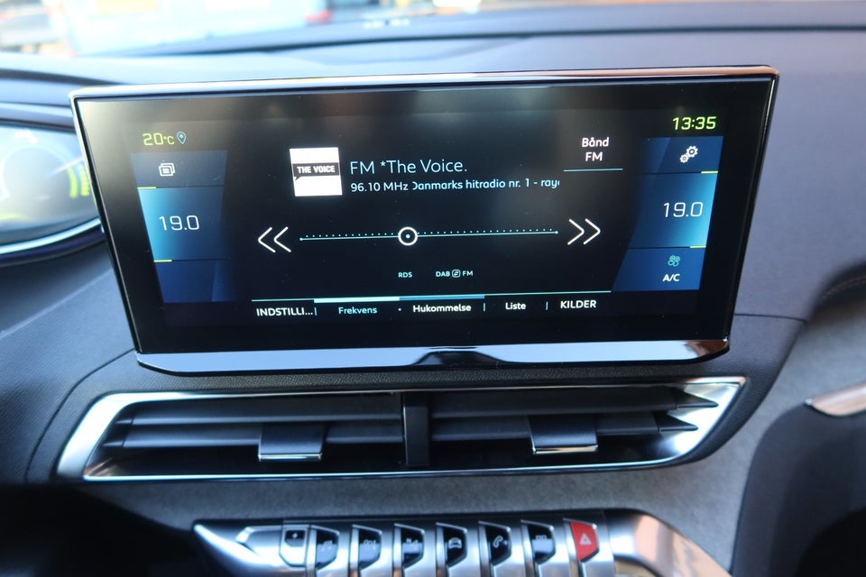 Peugeot 3008 1,6 Hybrid GT Black Pack EAT8 5d