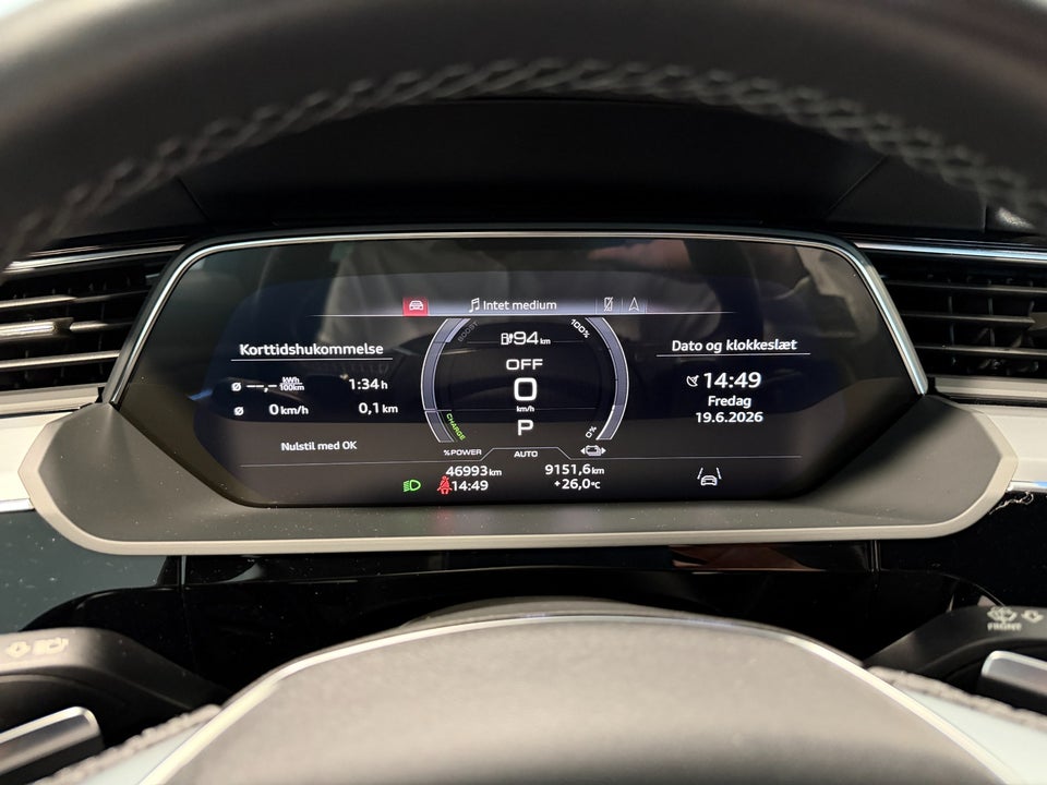 Audi e-tron 55 S-line quattro 5d