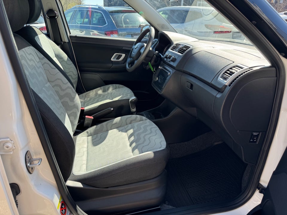 Skoda Fabia 1,4 16V Ambiente Combi 5d