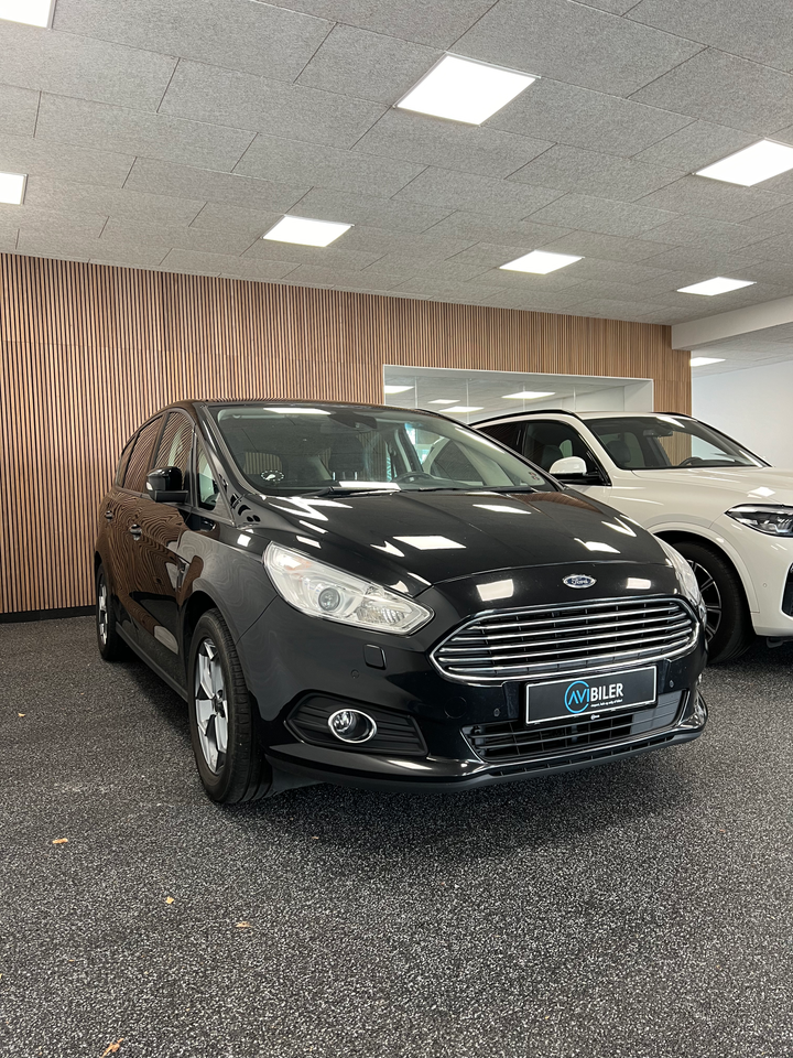 Ford S-MAX 2,0 TDCi 150 Trend 7prs 5d