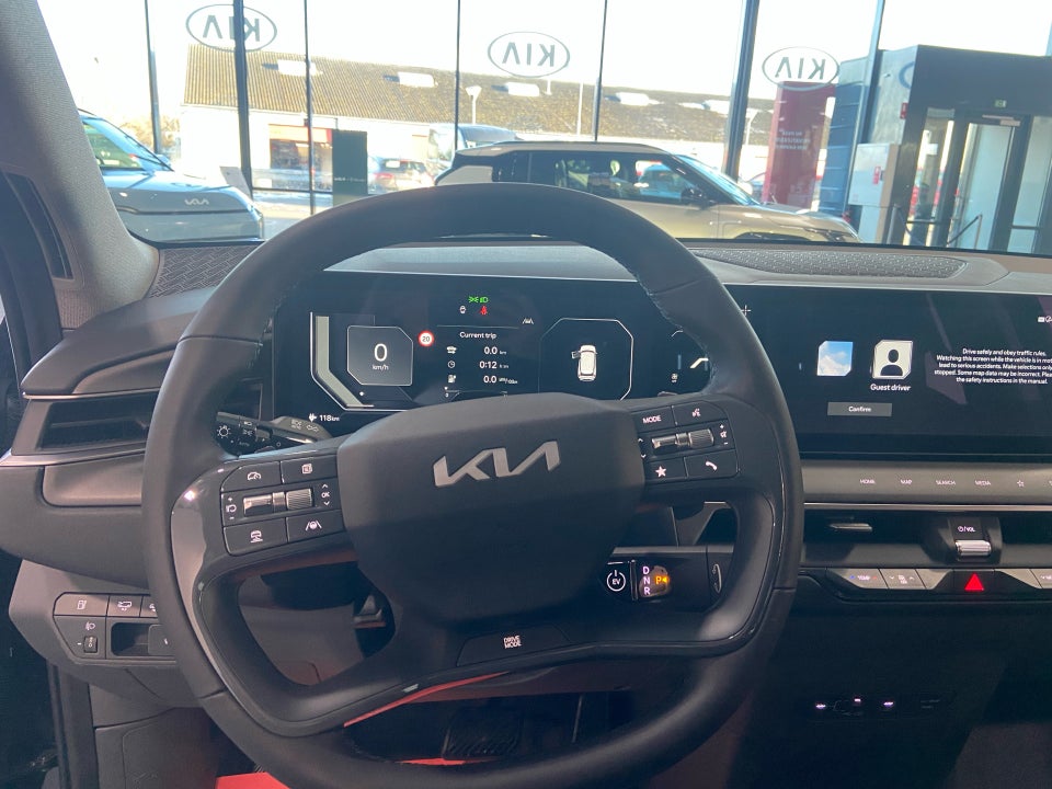 Kia EV9 76 Standard Range Upgrade RWD 7prs 5d