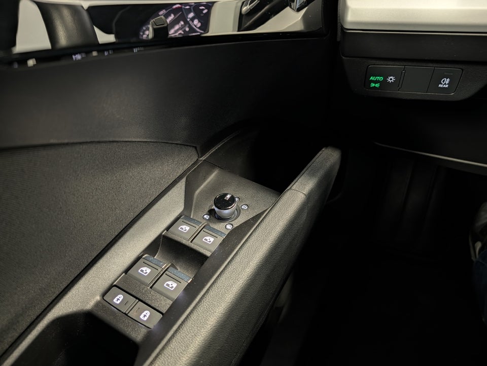 Audi Q4 e-tron 40 Advanced 5d