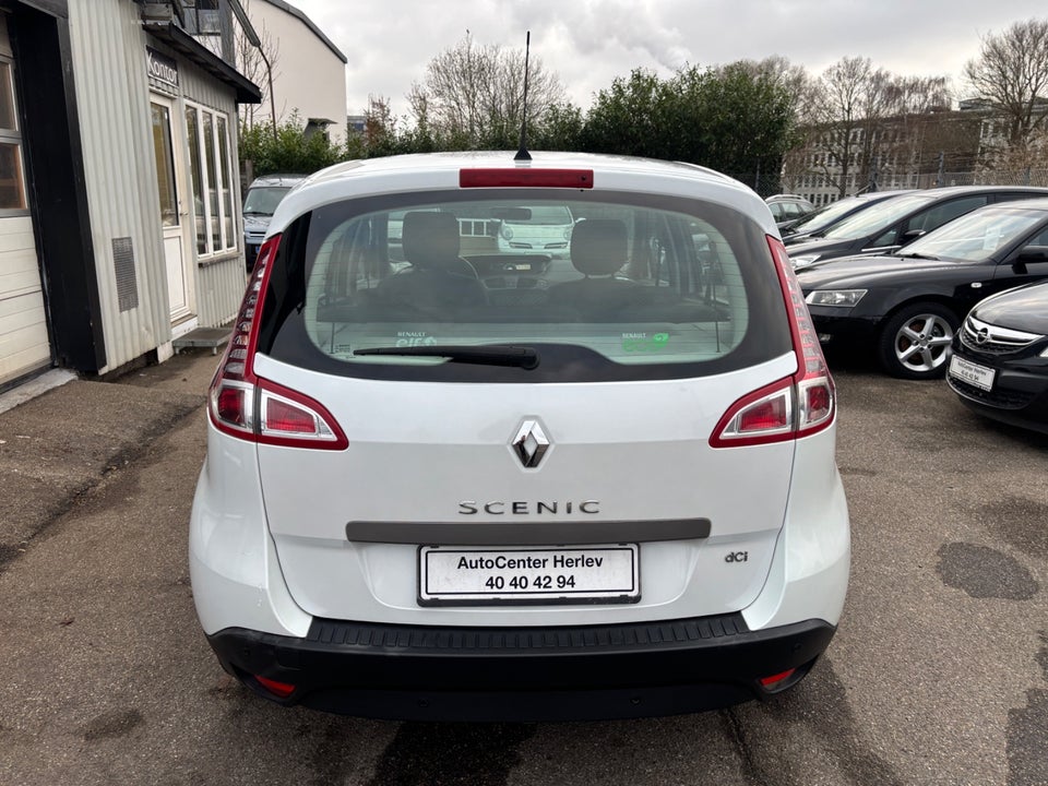 Renault Scenic III 1,5 dCi 95 Authentique 5d