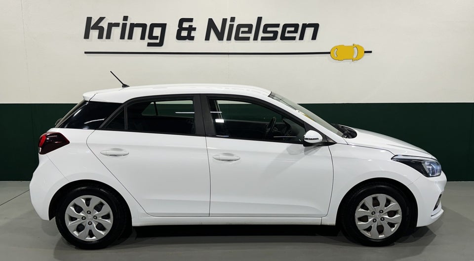 Hyundai i20 1,25 Life 5d