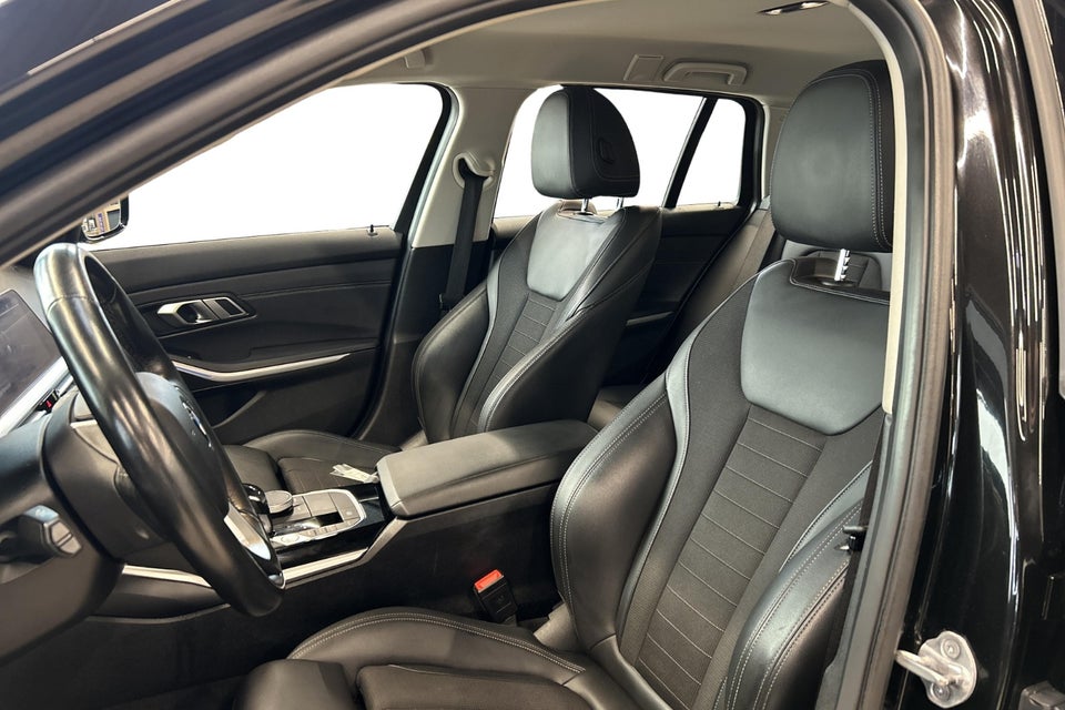 BMW 330e 2,0 Touring Sport Line aut. 5d