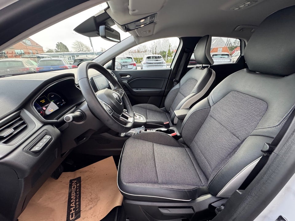 Renault Captur 1,6 E-Tech Intens 5d