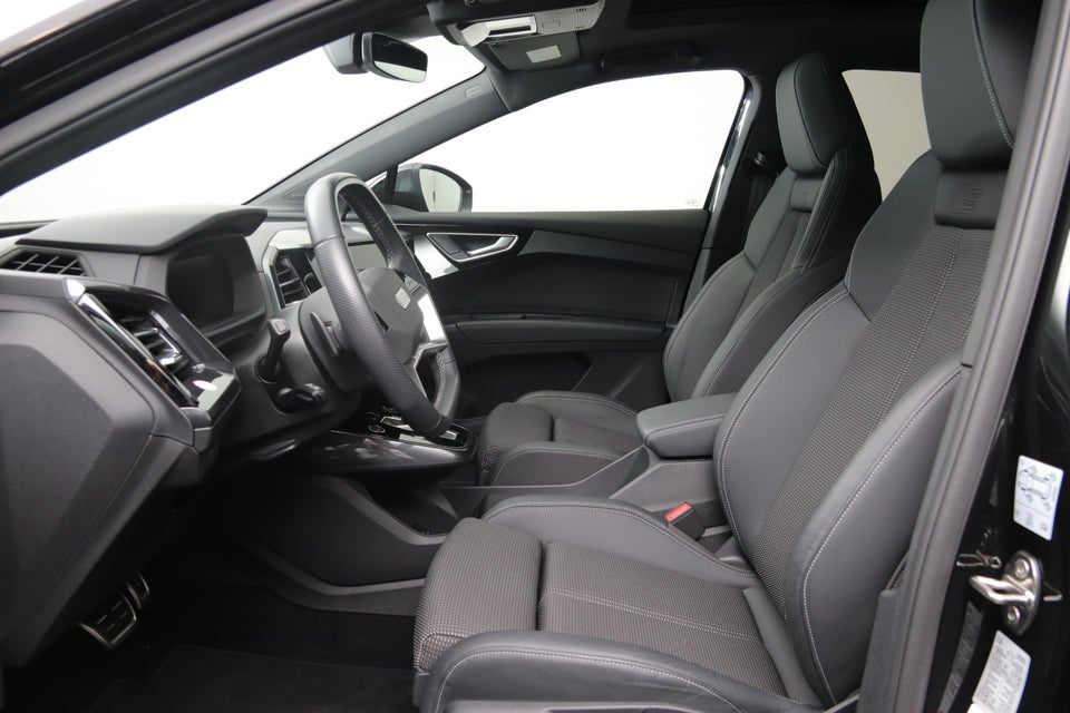 Audi Q4 e-tron 40 S-line Sportback 5d