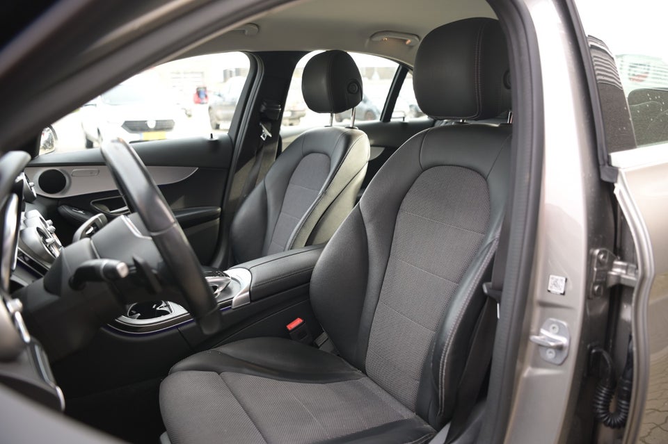 Mercedes C220 d 2,0 Advantage aut. 4d