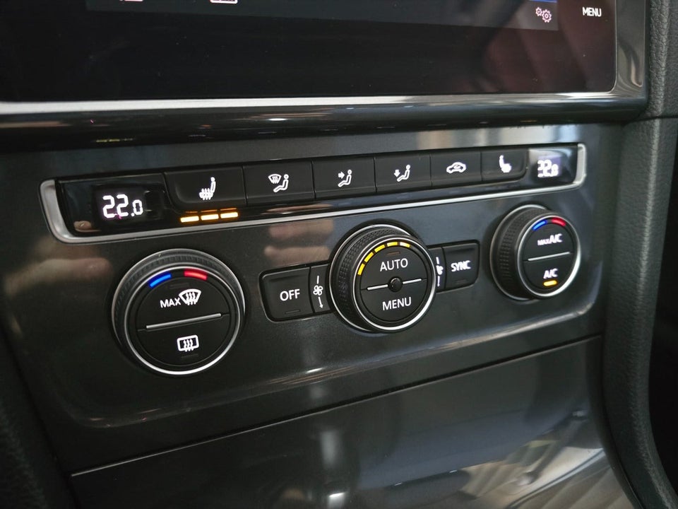 VW Golf VII 1,5 TSi 130 Comfortline Variant DSG 5d