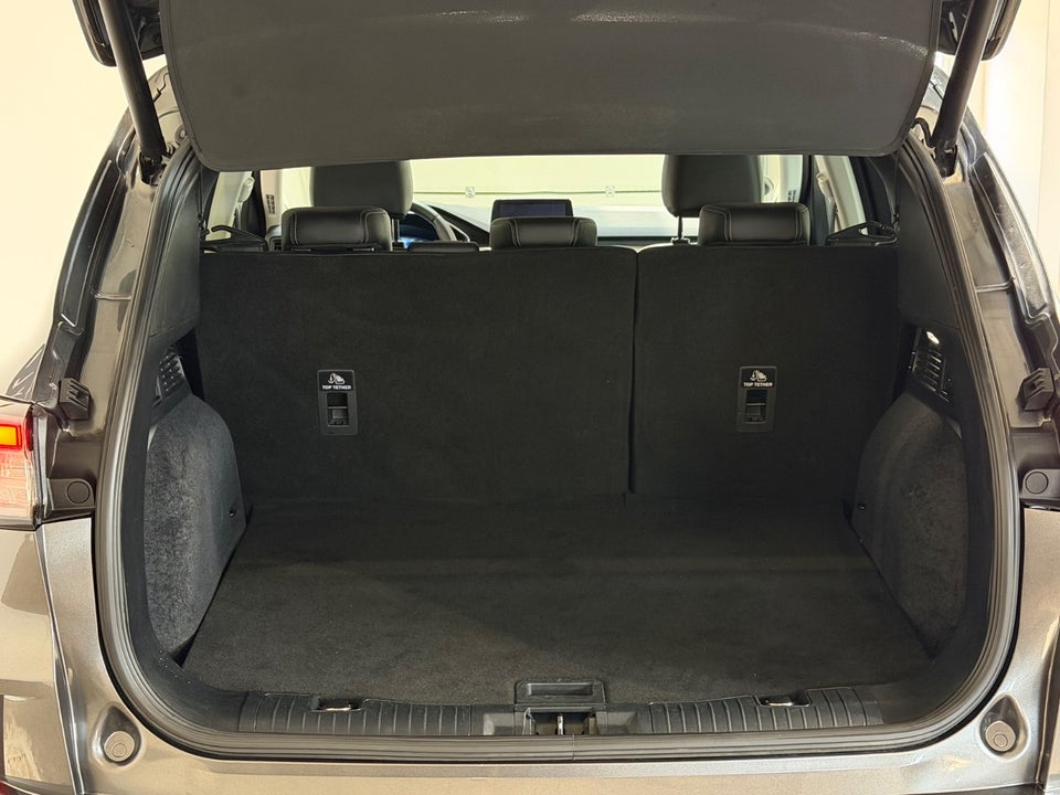 Ford Kuga 2,5 PHEV Titanium X CVT 5d
