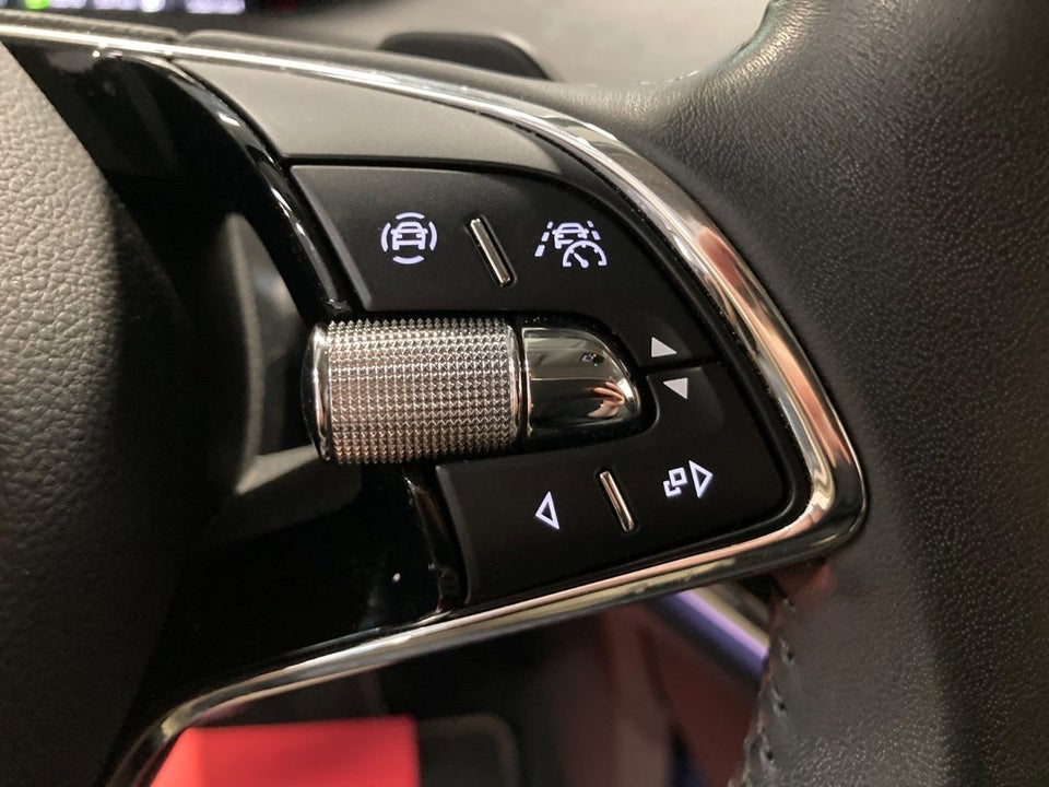 Skoda Enyaq 80 iV Suite 5d