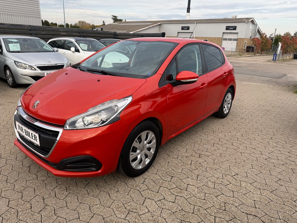 Peugeot 208 1,2 PureTech 82 Style 5d